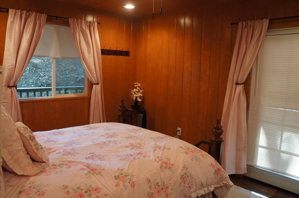 Bandy Canyon Ranch Escondido Room photo